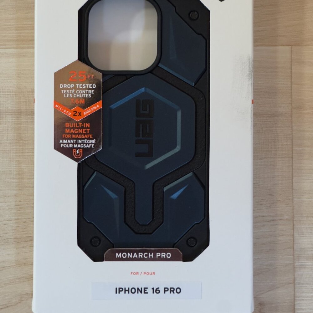 BNIB Monarch Pro iPhone 16 Pro Case w/ Magnet Mallard Blue